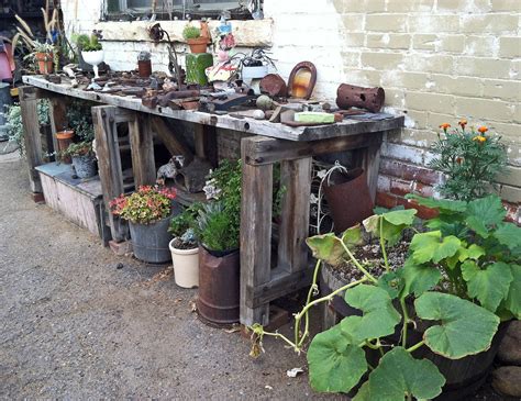 Awesome 20 Awesome Recycled Backyard Design Ideas For Inspiration https