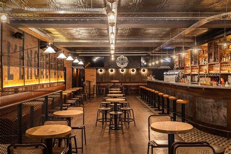 Industrial Style Design Of Lengrenage Brewery Bar