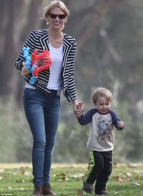 January Jones Cracks A Smile As She Plays With Her Son Xander At The Park Daily Mail Online