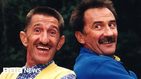 Chuckle Brothers Older Brothers Pay Tribute To Barry Chuckle Bbc News