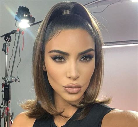 Look No Further Than The 90s For Your Next Hairstyle Kardashian Hair