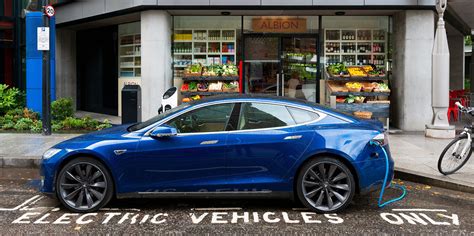 Tesla Leads Uks 150 Increase In Electric Car Sales Electrek
