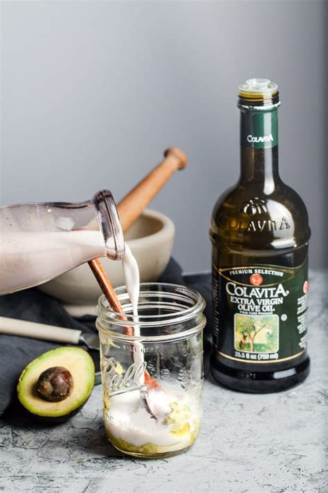 Avocado Milk And Olive Oil Hair Mask Colavita Recipes
