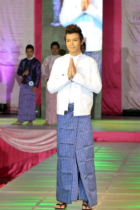 Myanmar People Dress The Friendly Faces Of Myanmar People Happy