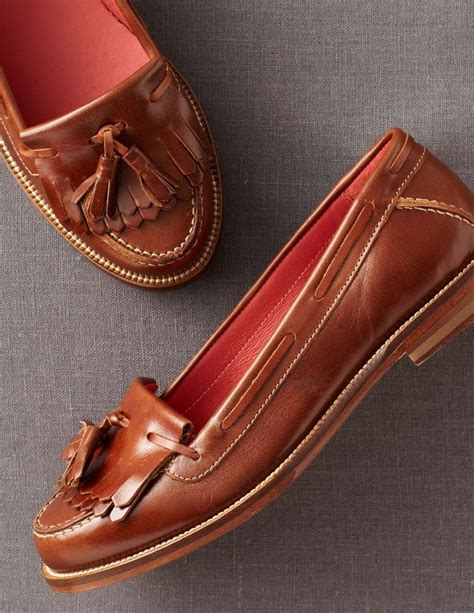 Why Is It That Womens Loafers Are So Darn Cute Leather Loafers