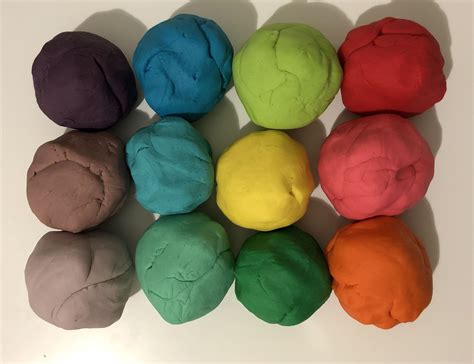 Make Your Own Play Dough (no cooking required!) | bunch