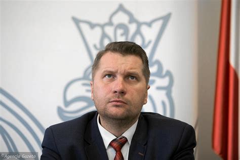 Czarnek is opposed to lgbt rights, women's rights, failed verification and supports corporal punishment for children, and filed a criminal case in opposition to recognition of. Wojewoda komentuje atak na Egipcjan w Krasnymstawie: nie ...
