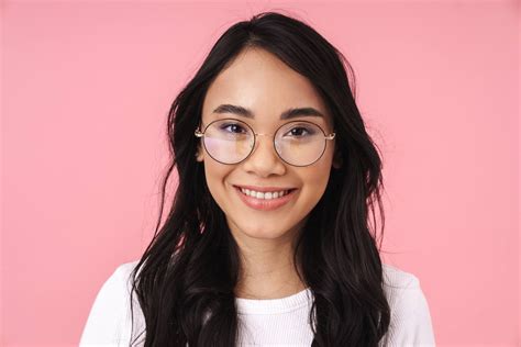 Best Hairstyles For Glasses Wearers All Things Hair Ph