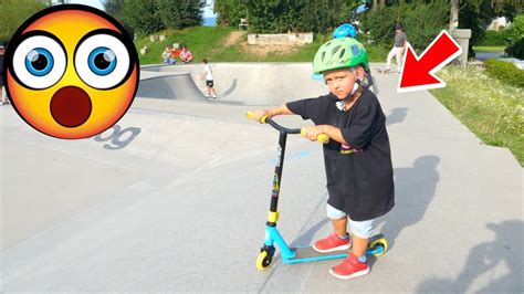 INSANE 3 YEAR OLD SCOOTER TRICKS! - YouTube