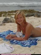 Pictures Of Lindsey Marshal All Nude On A Beach Porn Pictures Xxx