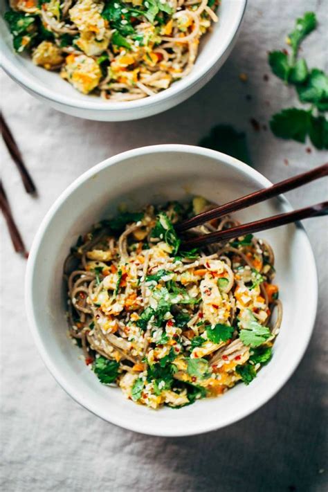 25 Super Healthy Bowl Recipes | foodiecrush.com