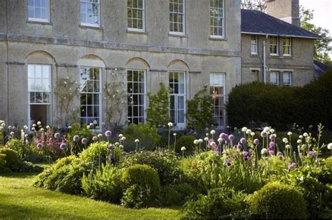 Wiltshire Life Sophie Conran Opens Salthrop House National Garden Scheme