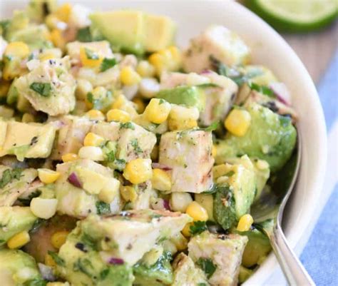 This Avocado Chicken Salad Comes Together In Less Than 15 Minutes