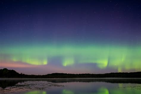 The Northern Lights Will Be Visible Over North America Tonight — Heres