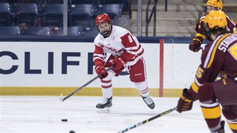 Cole Caufield Becomes The Second Wisconsin Hockey Player To Win The