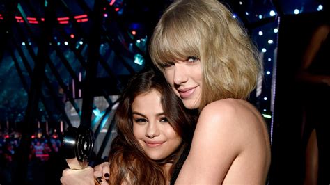 Taylor Swift And Dedicates It To Best Friend Selena Gomez World Stock Market