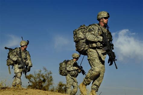 10th Mountain Division On Patrol Iraq Military Usmilitary