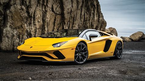 Pictures Of Driving The Lamborghini Aventador S Roadster