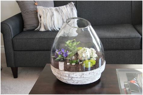 10 Awesome Coffee Table Centerpiece Ideas