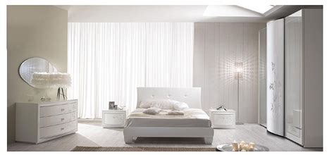 L 187 x 202 h 109. Ti piacciono le camere contemporanee? Approfitta della ...