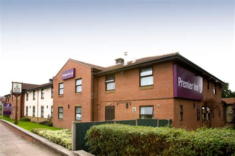 Premier inn london euston hotel, london. Premier Inn London Romford West Hotel - Hotels in Romford ...