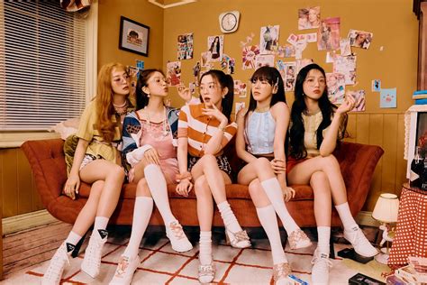 Red Velvet新专辑《queendom》继音源榜一位后，摘得唱片榜单桂冠凤凰网