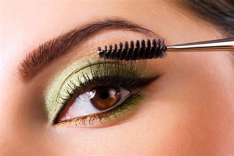 How To Do Makeup To Make Your Eyes Pop Mugeek Vidalondon