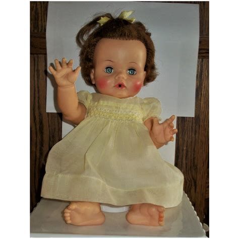 Early 1960s 17 Ideal Redesigned Betsy Wetsy Doll Cutie Betsy
