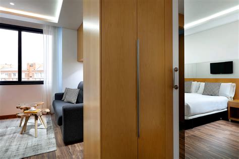 Check spelling or type a new query. Habitación Familiar - Hotel Icaria Barcelona Barcelona