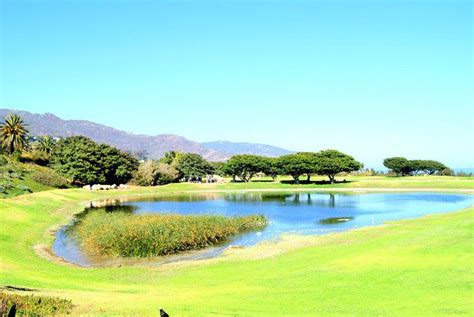 Malibu real estate also extends into the surround hills and canyons where properties often have. Malibu, Pepperdine University | Pepperdine university ...