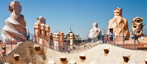 The building is one of the top attractions. Casa Mila tickets - price, discounts, tours, online tickets