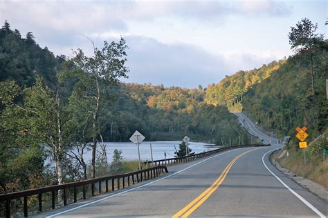 The 7 Best Back Roads In New York For A Long Scenic Drive