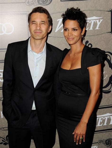 Halle Berry And Olivier Martinez Divorce A Timeline Of Their 2 Year Marriage Entertainment Tonight
