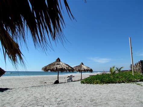 Playa Costa Del Sol El Salvador Roberto Urrea Flickr
