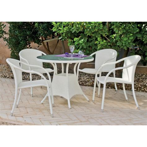 Voici nos conseils décoration pour donner du cachet à votre extérieur. Salon de Jardin CALBLANC 4 places | Résine tressée | HEVEA ...