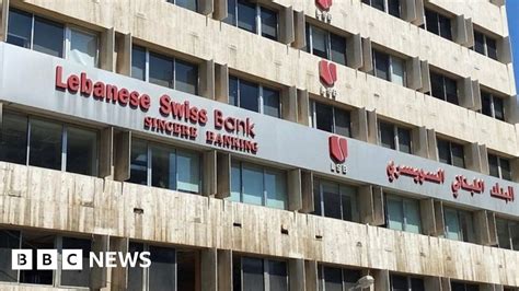 Lebanon Banks Close In Solidarity After Assault On Staff