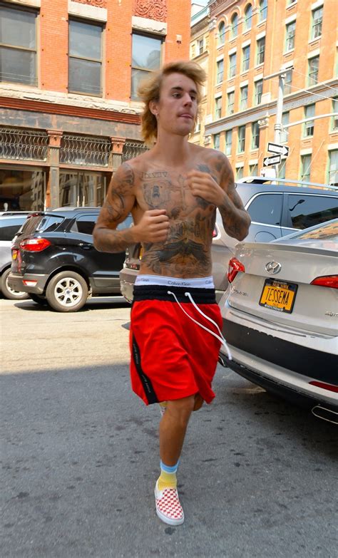 Justin Bieber Goes Shirtless for NYC Run -- See the Pics