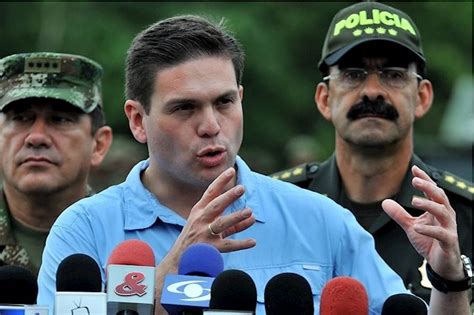 9 years ago 9 years ago. Ministro de Defensa colombiano dice "no" a la integración ...