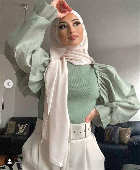 Pin By Rod On Howiwannadress In 2021 Modest Fashion Outfits Hijabi Outfits Casual Hijabi