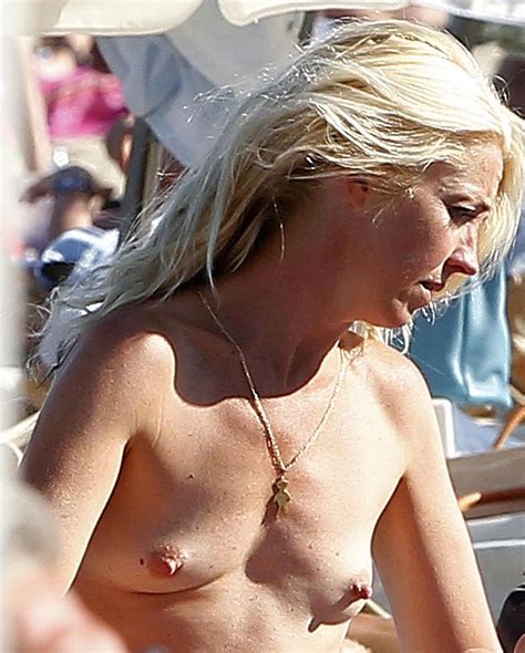 Tamara Beckwith Topless Celeb Upskirts