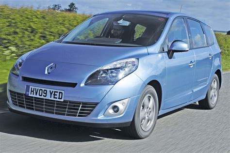 Renault Grand Scenic TCE | Auto Express