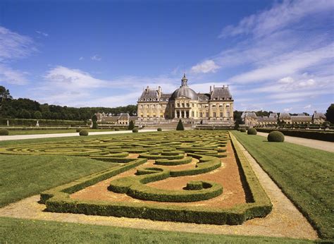 Find All The Best Information On Château De Vaux Le Vicomte At Musement