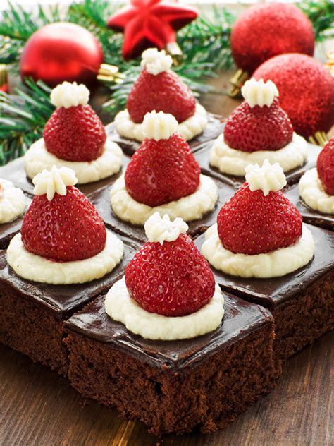 Check out these 11 delicious dessert ideas. Last-Minute Christmas Dessert Recipes - 29Secrets