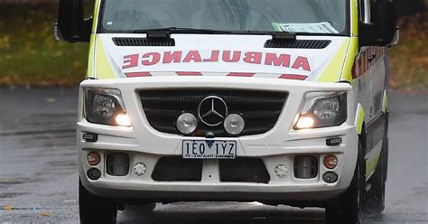 Woman Hospitalised After Crashing Into Wangaratta Property The Border