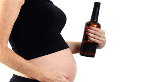 is any amount of alcohol safe during pregnancy cbs news