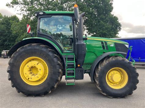 2022 John Deere 6250R Premium Tractor 250hp 50k AutoPowr CommandPro