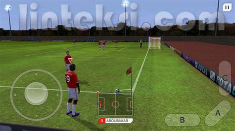 First touch soccer ukuran kecil. Game Sepak Bola Android Ringan dan Gratis - Dream League ...