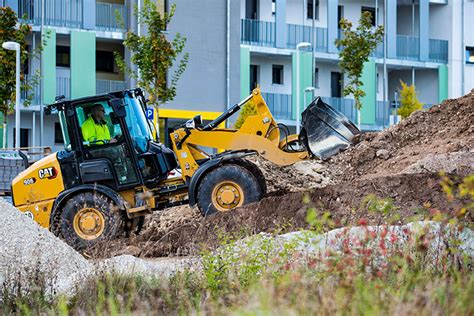 Die Neuen Kompakten Cat Radlader Cat 906 Cat 907 Und Cat 908