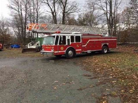 E One 1985 Emergency And Fire Trucks