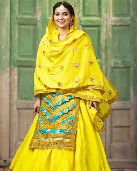 Popular Celebs Step Out In Punjabi Traditional Dresses